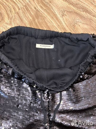 Шорты с пайетками M