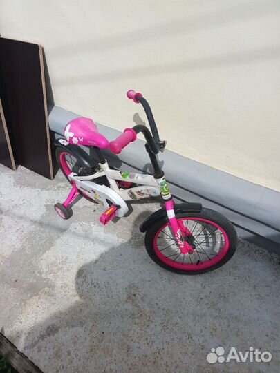 Велосипед детский 4 колесный для девочки