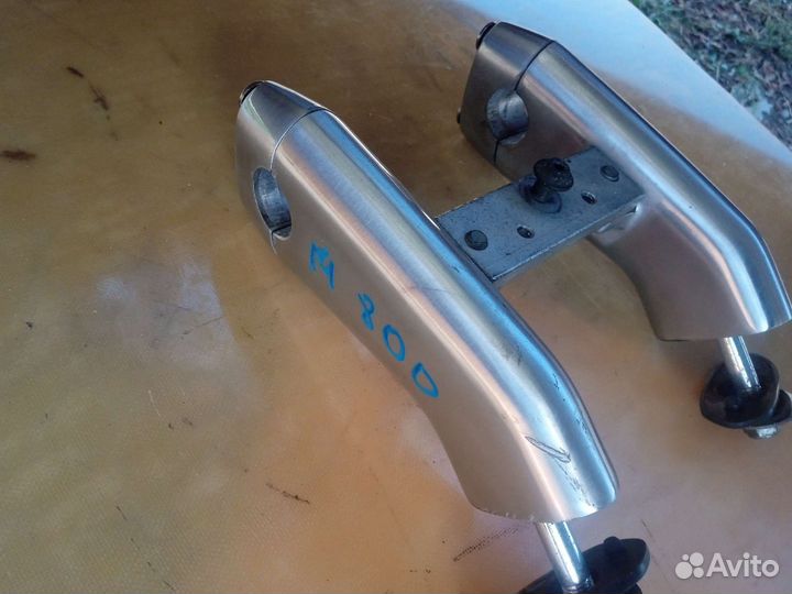 Suzuki Boulevard M50.2005.стойки руля