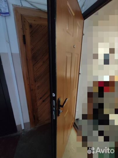 Дверь входная железная б/у