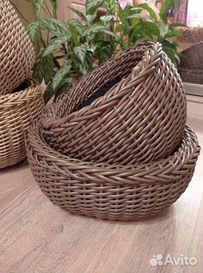 Корзина плетеная