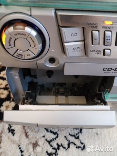 Музыкальный центр sharp