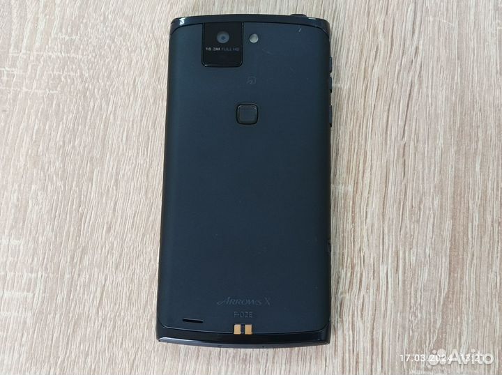 Fujitsu F-02E Arrows X, 2/32 ГБ