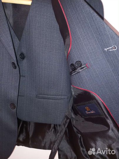 Костюмы, брюки, рубашки для мальчика