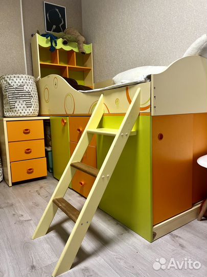 Кровать-чердак