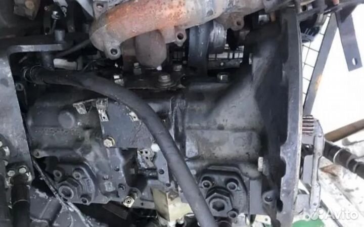 Насос Komatsu PC220-7