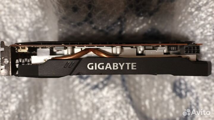 Видеокарта rx 5600 xt