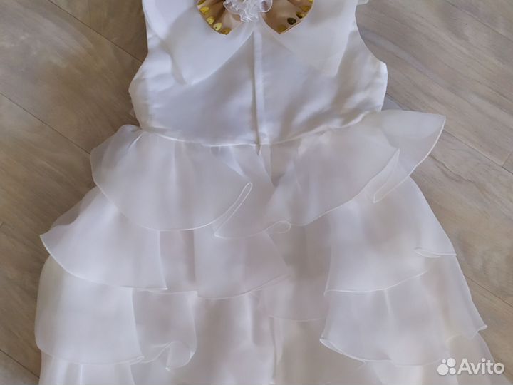 Платье для девочки 100