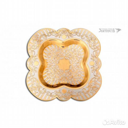 Стопки, золотой поднос