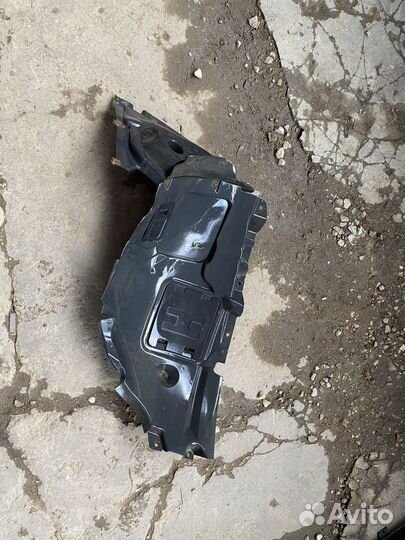 Подкрылок передний левый Bmw F21 F22