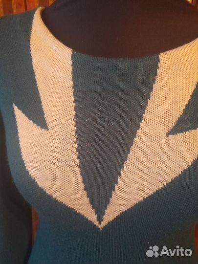 Свитер Ulanova шерсть шелк 44 р