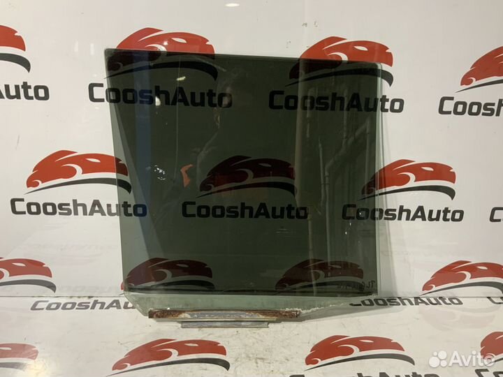 Стекло заднее левое Toyota Land Cruiser 100