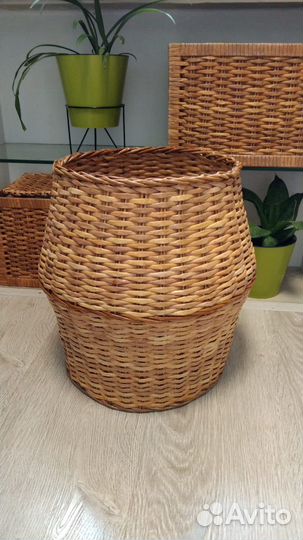 Корзина плетеная из бумажной лозы ручная работа