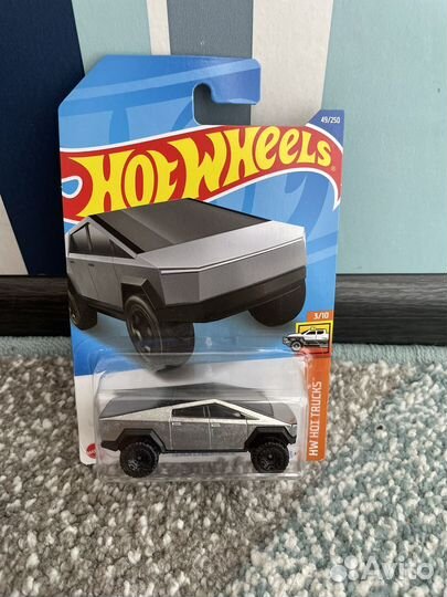 Hot wheels/matchbox tesla
