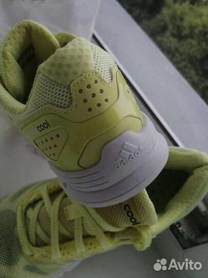 Кроссовки adidas, оригинал, 37