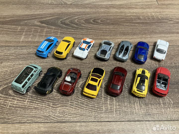 Машинки hot wheels