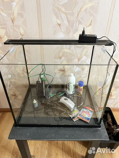 Аквариум 100л+оборудование,грунт,коряги