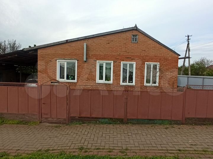 Дом 48,6 м² на участке 5,2 сот.