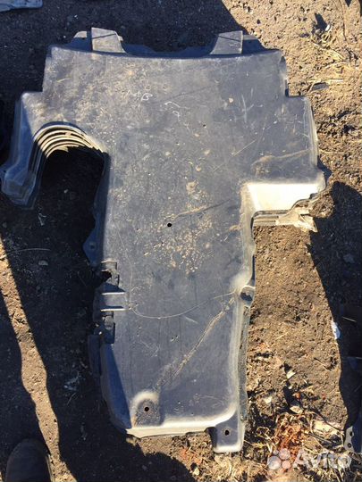 Защита коробки на мерседес W210