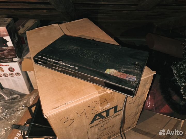 DVD плеер BBK DV927HD