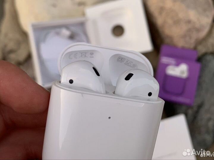 Беспроводные наушники Apple AirPods 2