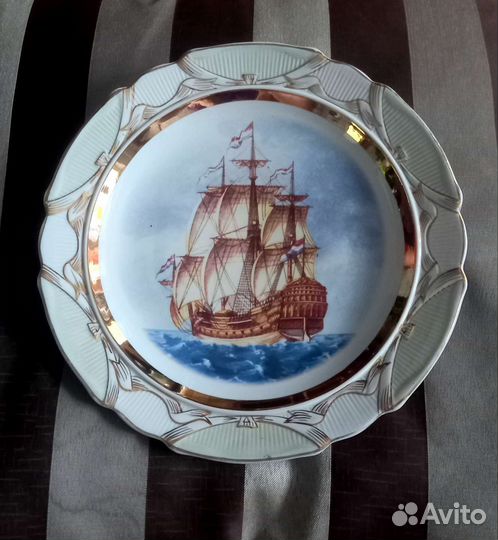 Сувенирная Настенная Тарелка Корабли/Парусники