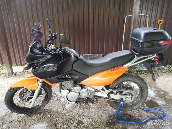 Suzuki xf650 freewind