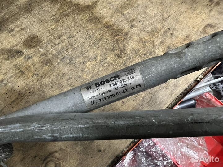 Трапеция стеклоочистителя Mercedes Benz W211