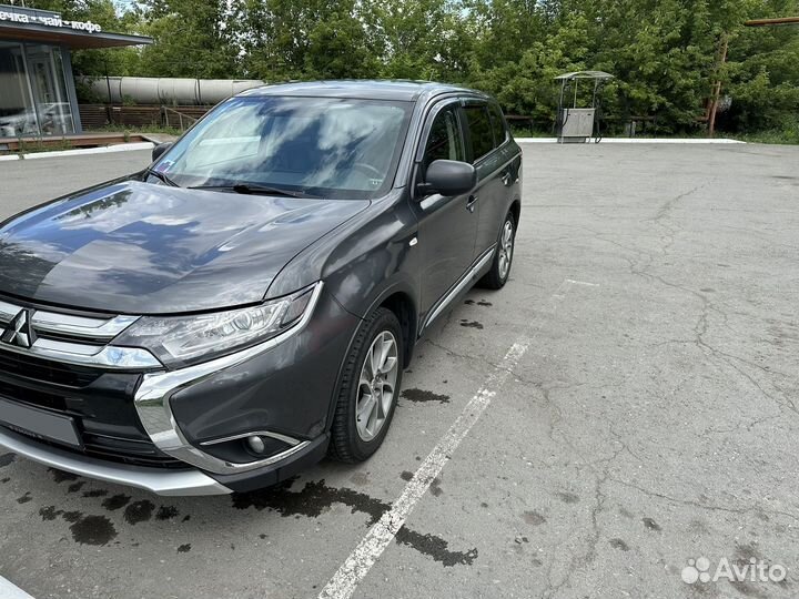 Mitsubishi Outlander 2.0 CVT, 2015, 104 000 км