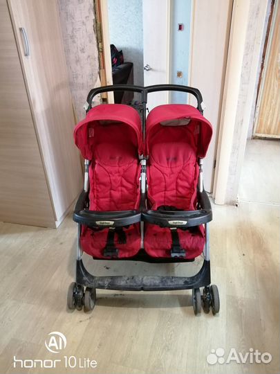 Коляска для двойни