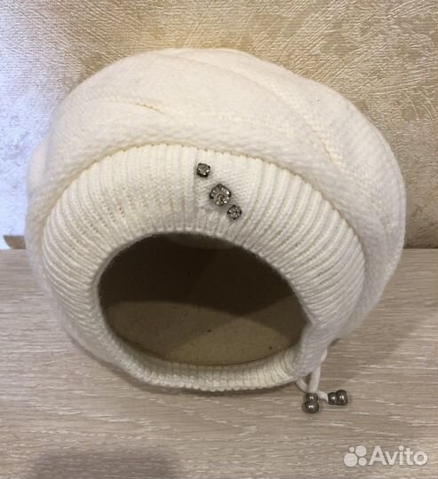 Женский берет