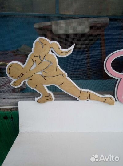 Полочка настенная