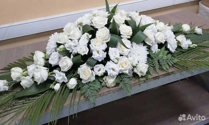 Изготовление композиций из живых цветов