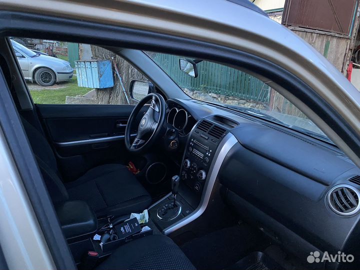 Suzuki Grand Vitara 2.7 AT, 2005, 145 000 км
