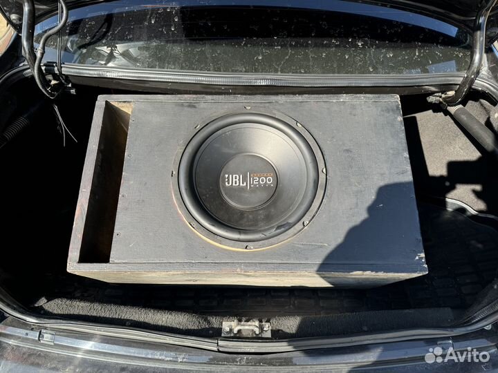 Музыка в машину subwoofer