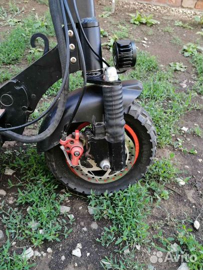 Электросамокат kugoo MAX speed 600W 48V 11AH