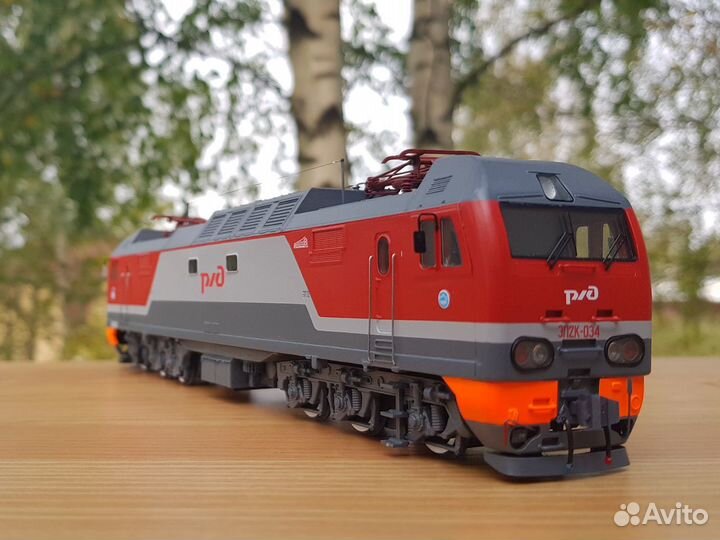 Модель электровоза эп2к масштаб но 1:87