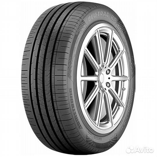 Armstrong Blu-trac HP 245/40 R18