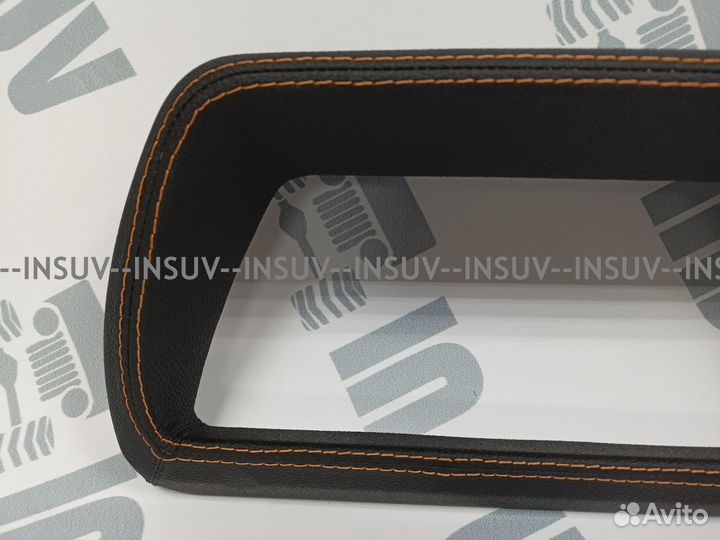 Щиток панели приборов Нива 21214 в коже оранж стр