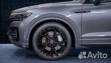 Volkswagen Touareg 3.0 AT, 2023, 5 км