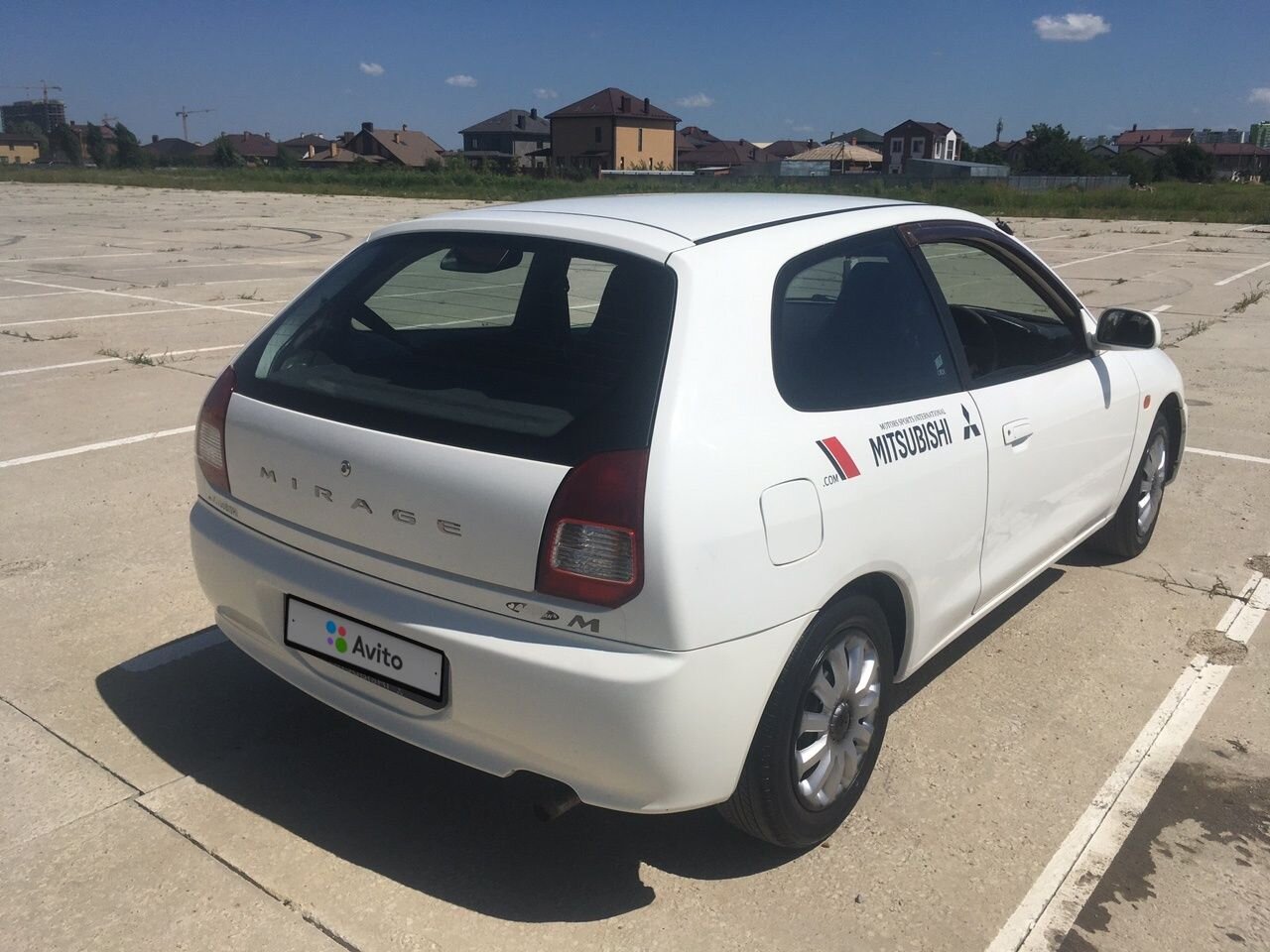 Mitsubishi Mirage: фото владельца