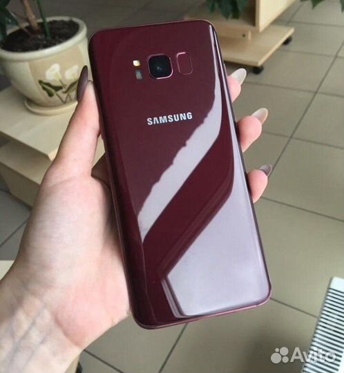 Samsung Galaxy S8, 4/64 ГБ