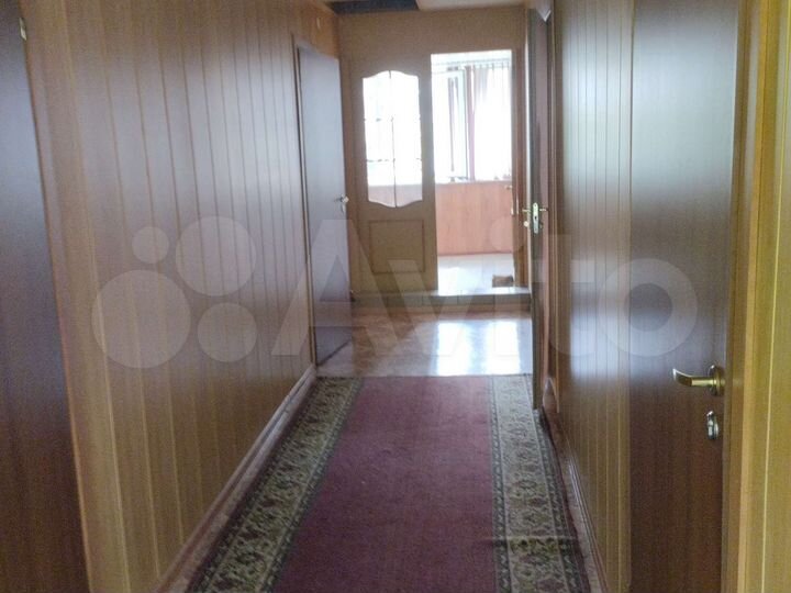 Комната 16 м² в 4-к., 2/2 эт.