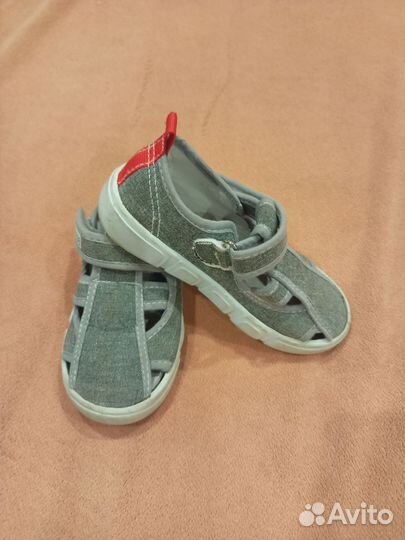 Сандали для мальчика 24