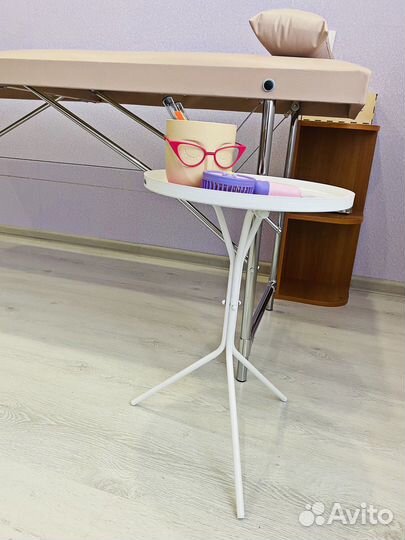 Интерьерный столик из эпоксидной смолы