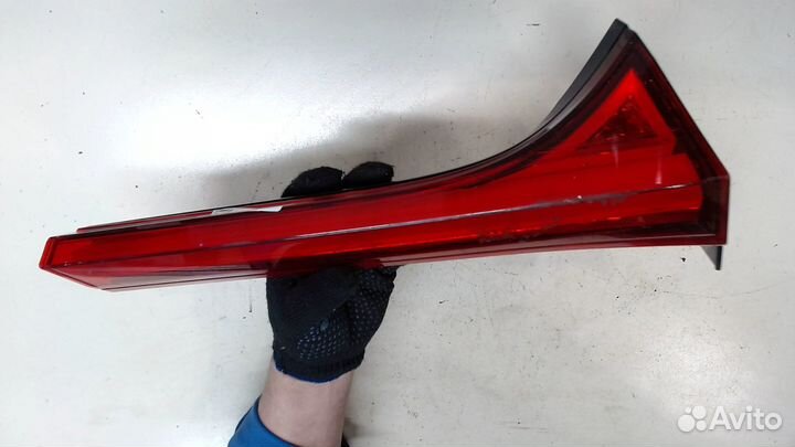 Фонарь крышки багажника левый Mitsubishi Eclipse Cross, 2019
