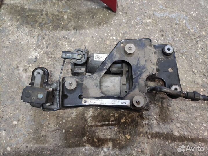 Компрессор пневмоподвески BMW X5 E70 X6 E71