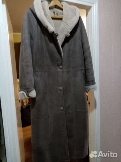 Кожаный плащ