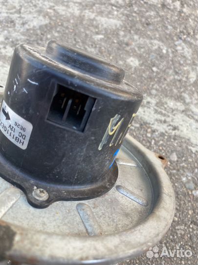 Вентилятор печки Mazda familia BJ5