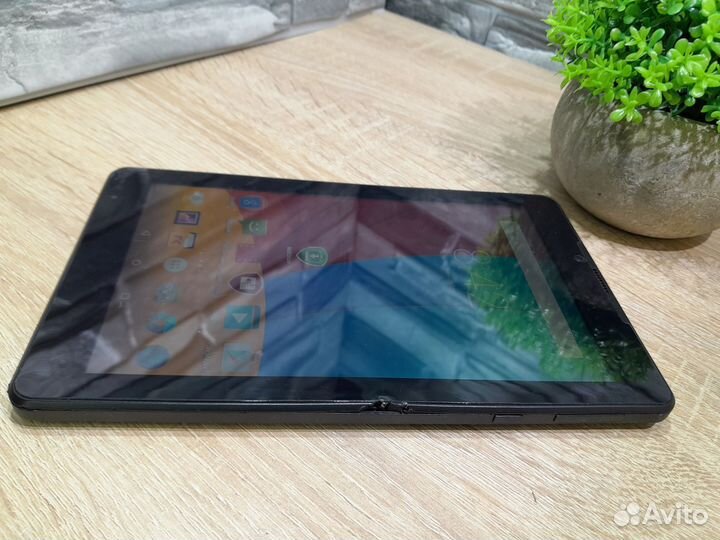 М.22612 Планшет Prestigio PMT3787G 1/16GB A5